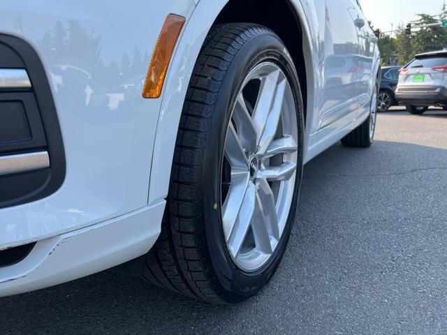 Photo of 2018 Carrara White Audi Q7