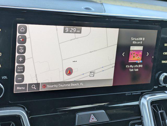 Photo of 2023 Sapphire Blue Kia Sorento