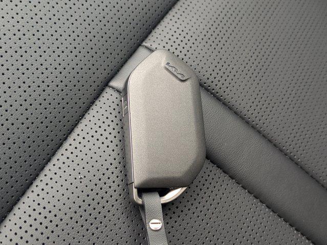 Photo of 2025 Wolf Gray Kia Sorento