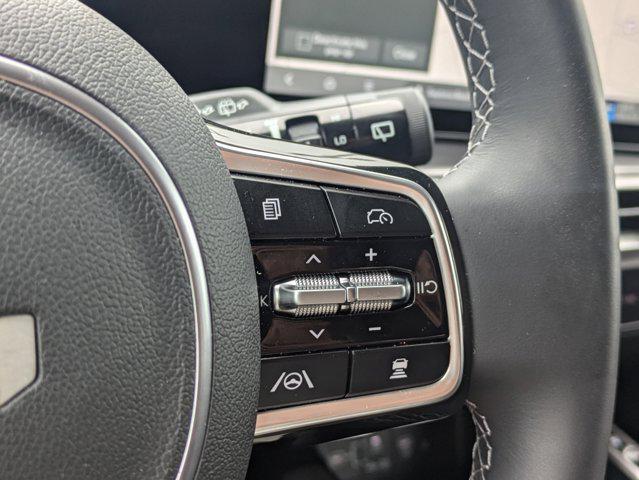 Photo of 2025 Wolf Gray Kia Sorento
