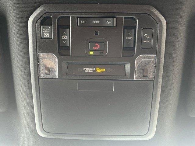 Photo of 2025 Wind Chill Pearl Toyota Tundra Hybrid