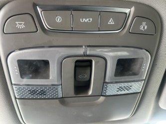 Photo of 2022 Glacial White Pearl Kia Telluride