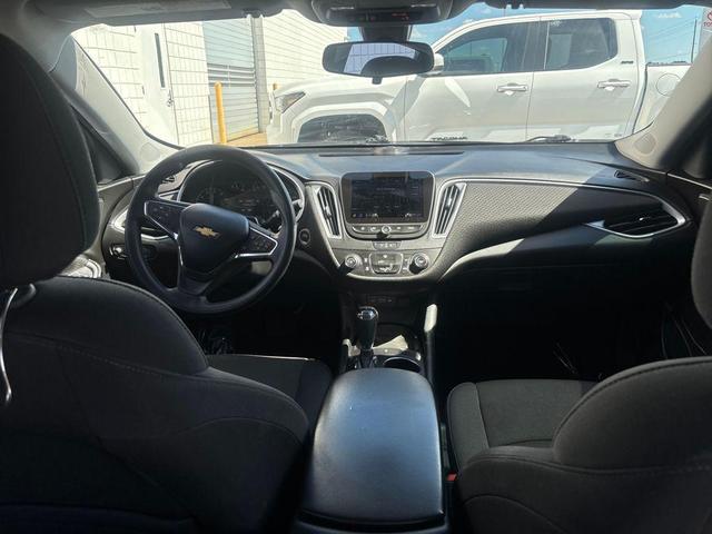 Photo of 2020 Mosaic Black Metallic Chevrolet Malibu