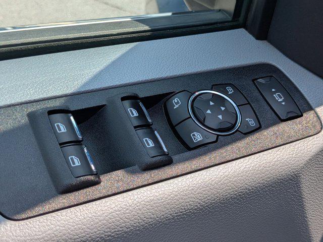 Photo of 2022 AGATE BLACK Ford F-450