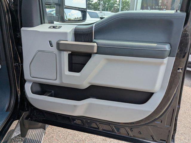 Photo of 2022 AGATE BLACK Ford F-450