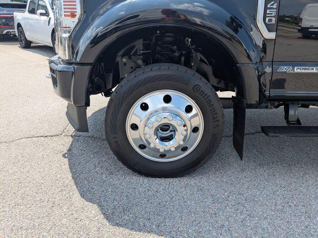 Photo of 2022 AGATE BLACK Ford F-450