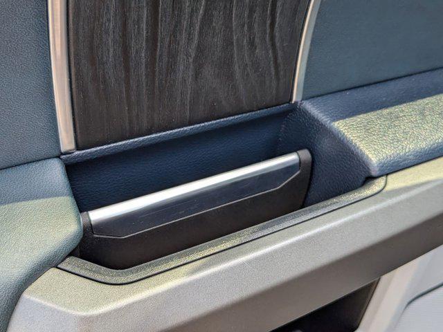 Photo of 2022 AGATE BLACK Ford F-450