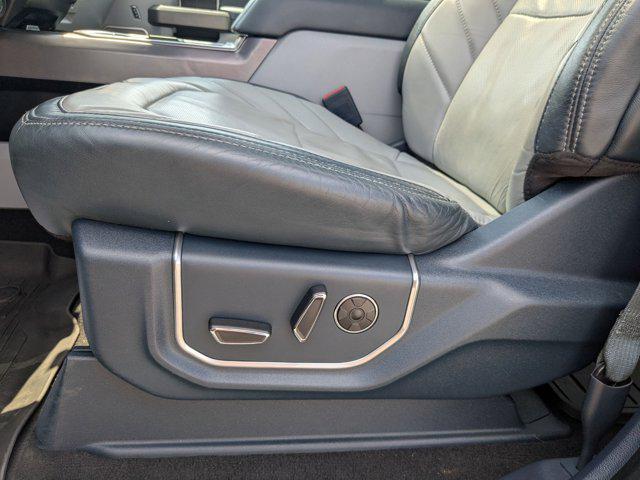 Photo of 2022 AGATE BLACK Ford F-450
