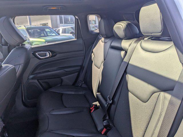 Photo of 2022 Bright White Clearcoat Jeep Compass