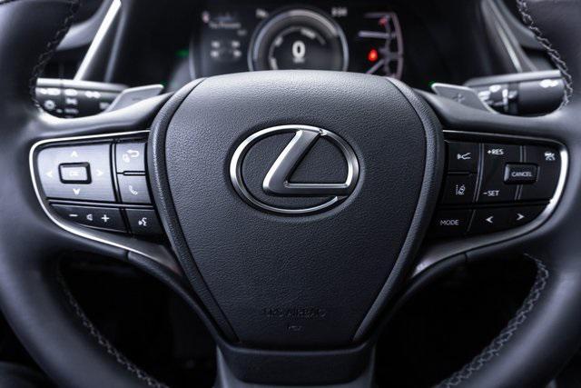 Photo of 2021 Matador Red Mica Lexus ES 300h