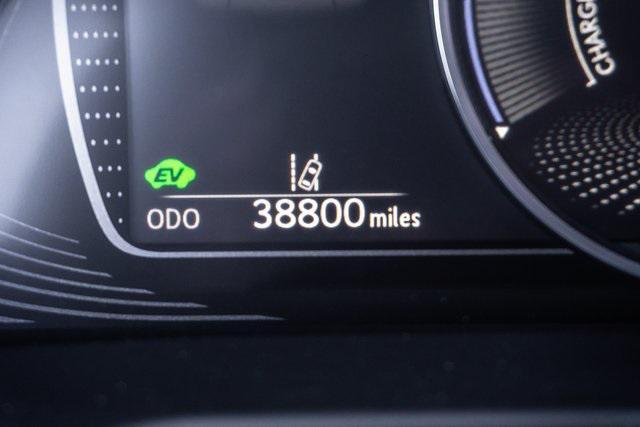 Photo of 2021 Matador Red Mica Lexus ES 300h