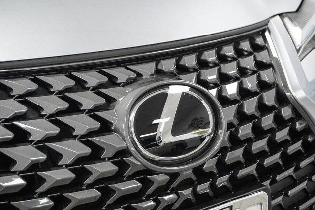 Photo of 2025 Iridium Lexus UX 300h