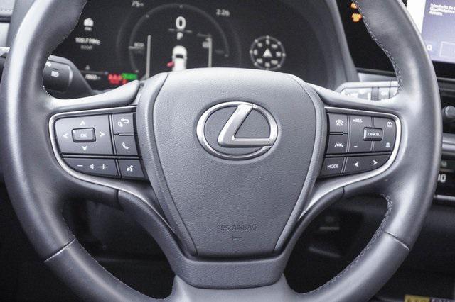 Photo of 2025 Iridium Lexus UX 300h