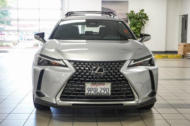 Photo of 2025 Iridium Lexus UX 300h
