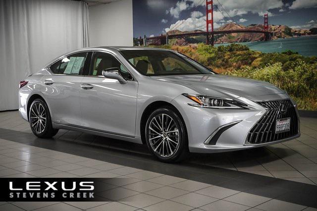 2022 Lexus Es 300h