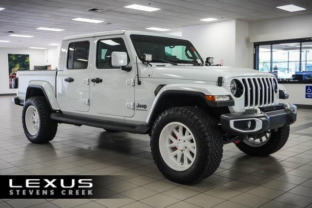 2023 Jeep Gladiator