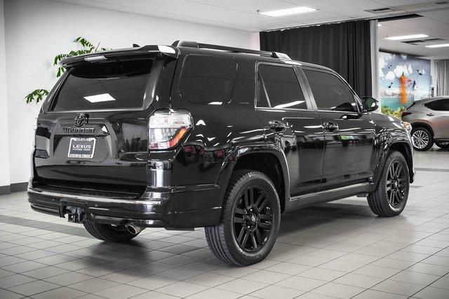 Photo of 2021 Midnight Black Metallic Toyota 4Runner
