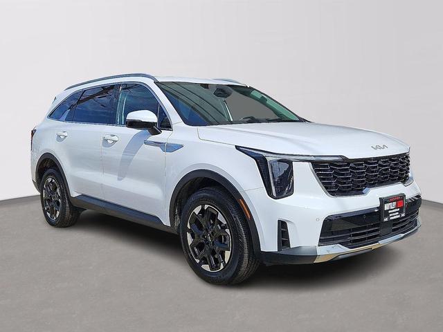 Photo of 2024 Glacial White Pearl Kia Sorento