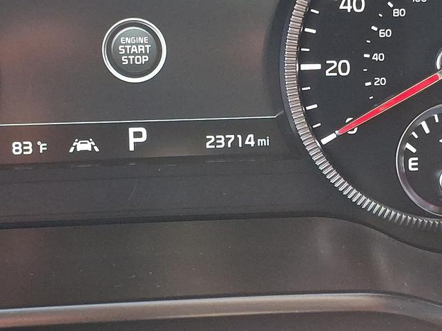 Photo of 2022 Black Copper Kia Telluride