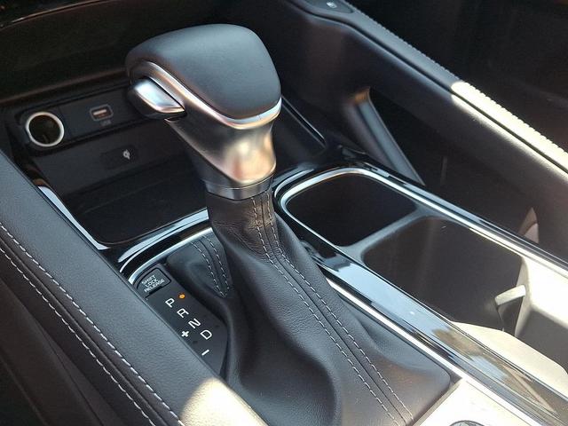 Photo of 2022 Black Copper Kia Telluride