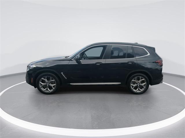 Photo of 2022 Carbon Black Metallic BMW X3
