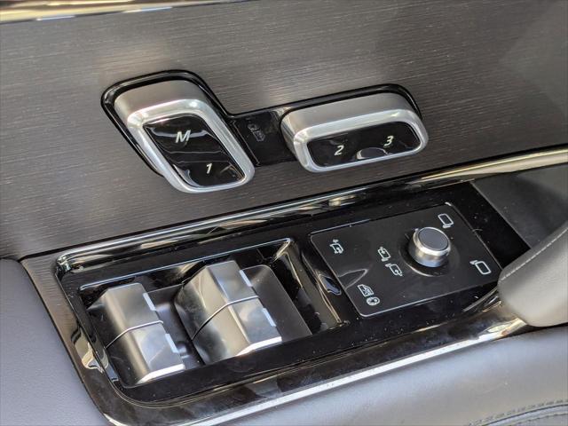 Photo of 2025 Carpathian Grey Premium Metallic Land Rover Range Rover Sport