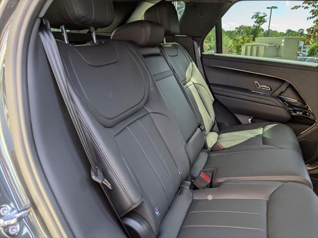 Photo of 2025 Carpathian Grey Premium Metallic Land Rover Range Rover Sport