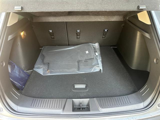 Photo of 2025 GRAY Chevrolet Trax