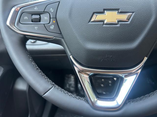 Photo of 2025 Mosaic Black Metallic Chevrolet Trax