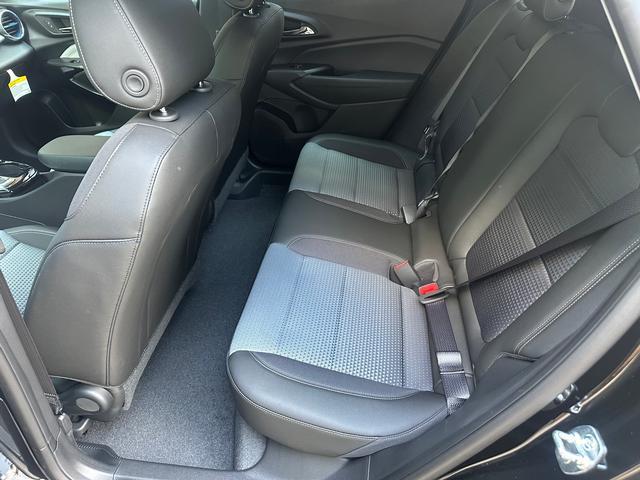 Photo of 2025 Mosaic Black Metallic Chevrolet Trax