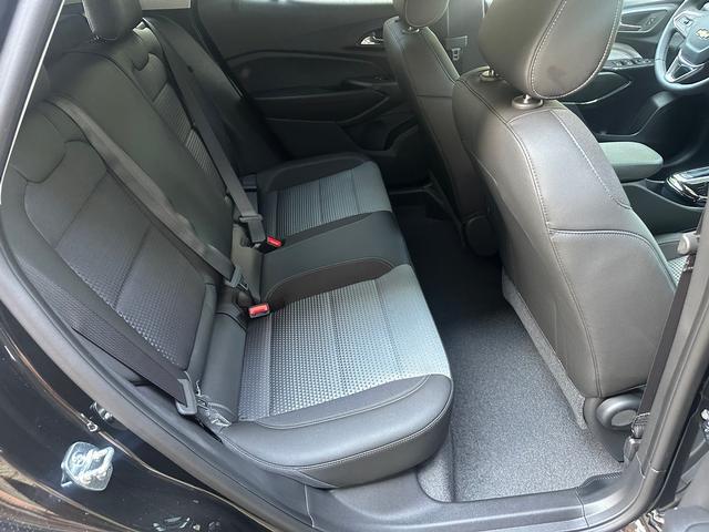 Photo of 2025 Mosaic Black Metallic Chevrolet Trax