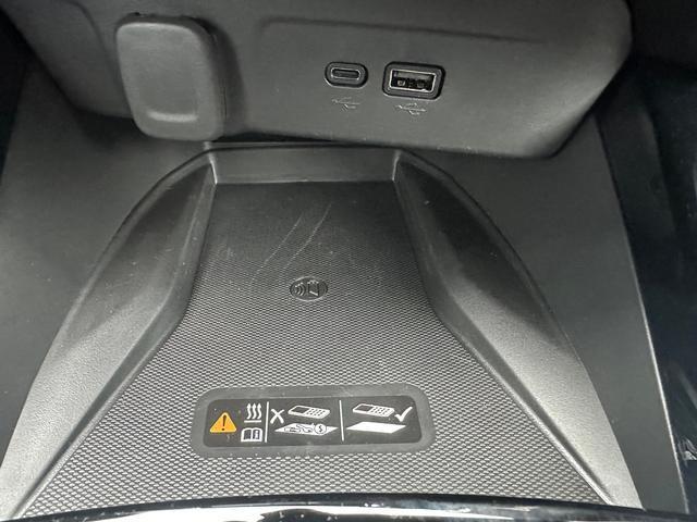 Photo of 2025 GRAY Chevrolet Trax