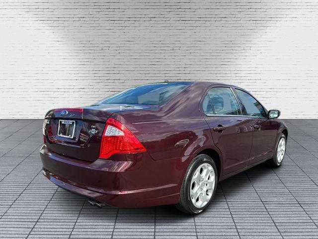 Photo of 2011 Bordeaux Reserve Metallic Ford Fusion