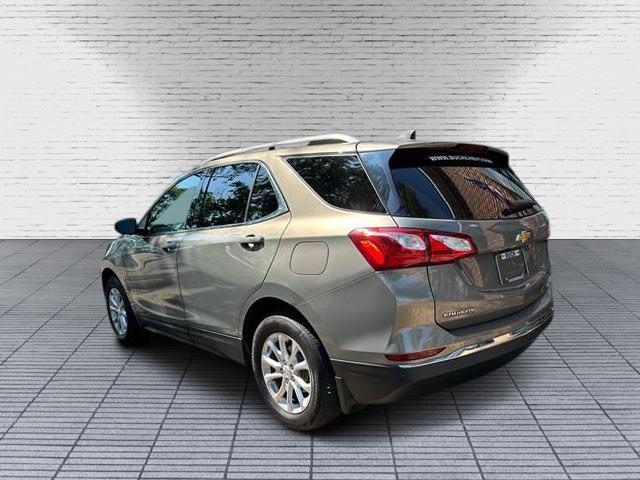 Photo of 2018 Sandy Ridge Metallic Chevrolet Equinox