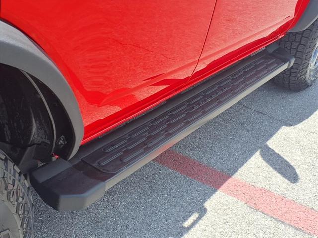 Photo of 2021 Race Red Ford Bronco
