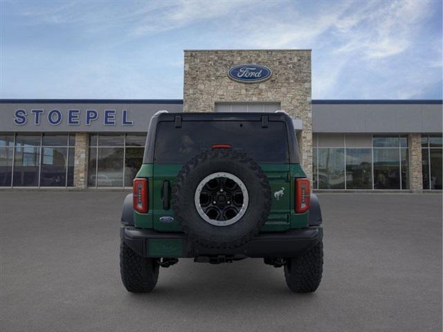 Photo of 2025 Green Metallic Ford Bronco