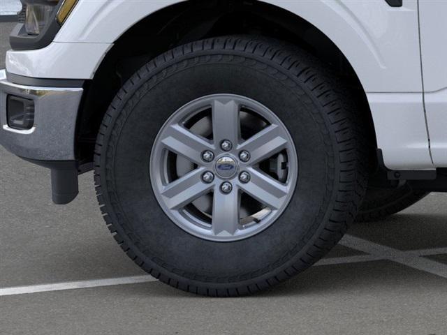Photo of 2025 Oxford White Ford F-150
