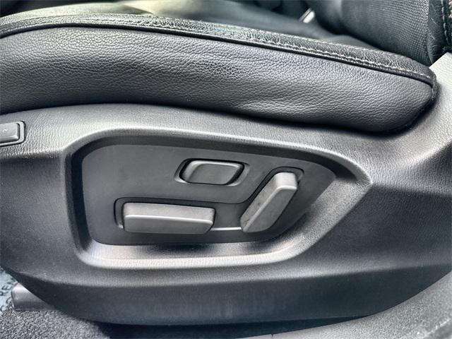Photo of 2022 Snowflake White Pearl Mica Mazda CX-5