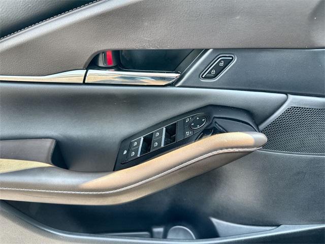 Photo of 2022 Jet Black Mica Mazda CX-30