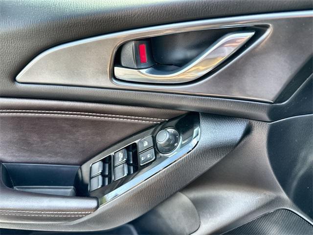 Photo of 2018 Eternal Blue Mica Mazda Mazda3