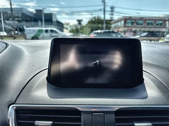 Photo of 2018 Eternal Blue Mica Mazda Mazda3