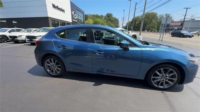 Photo of 2018 Eternal Blue Mica Mazda Mazda3