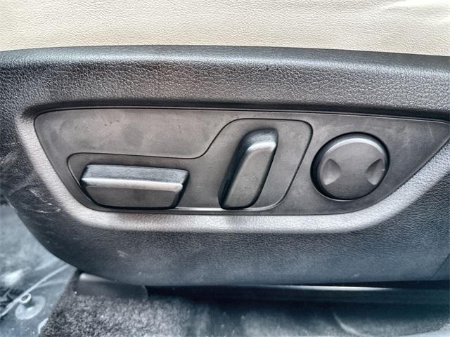 Photo of 2024 Machine Gray Metallic Mazda CX-30