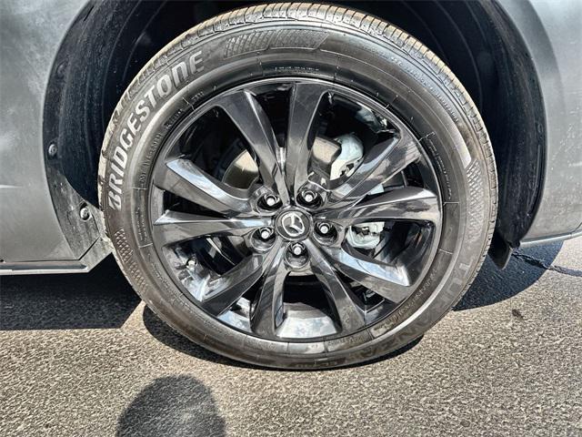 Photo of 2024 Machine Gray Metallic Mazda CX-30