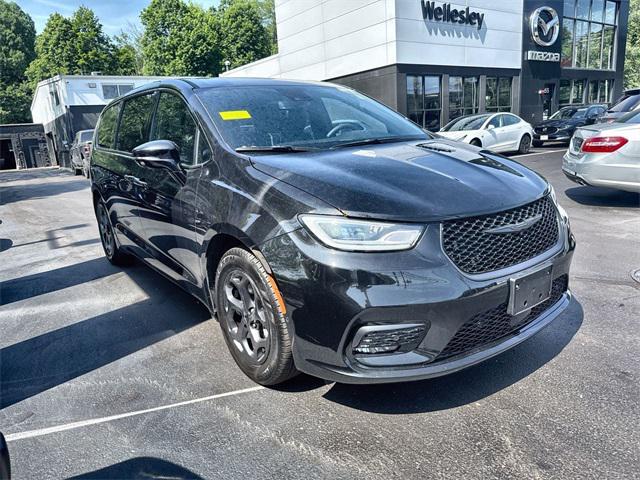 2022 Chrysler Pacifica Hybrid