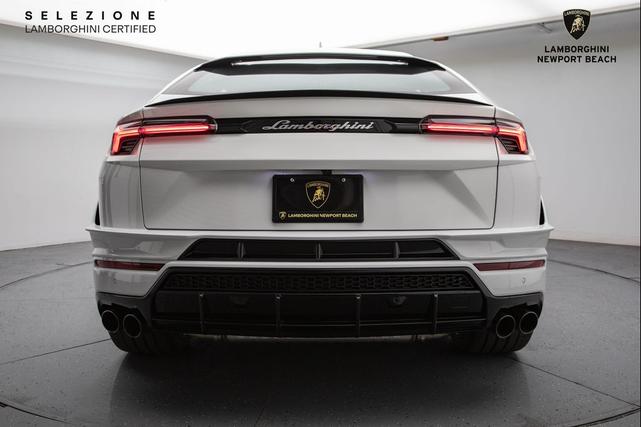 Photo of 2023 Bianco Monocerus Lamborghini Urus