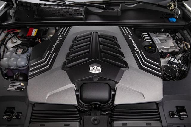 Photo of 2023 Bianco Monocerus Lamborghini Urus