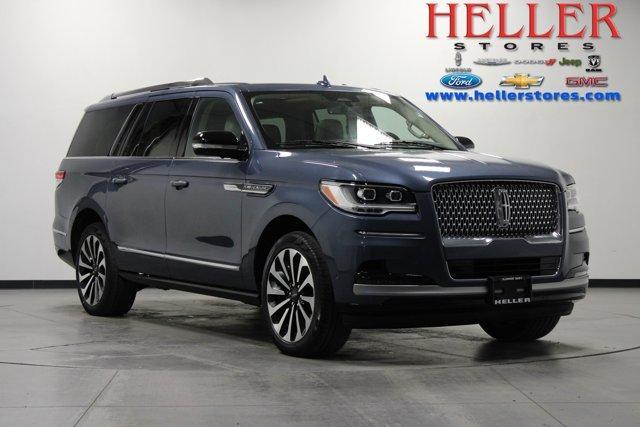 2023 Lincoln Navigator L