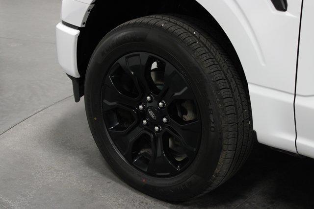 Photo of 2022 White Ford F-150