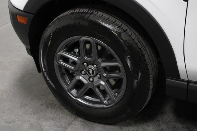 Photo of 2025 Oxford White Ford Bronco Sport